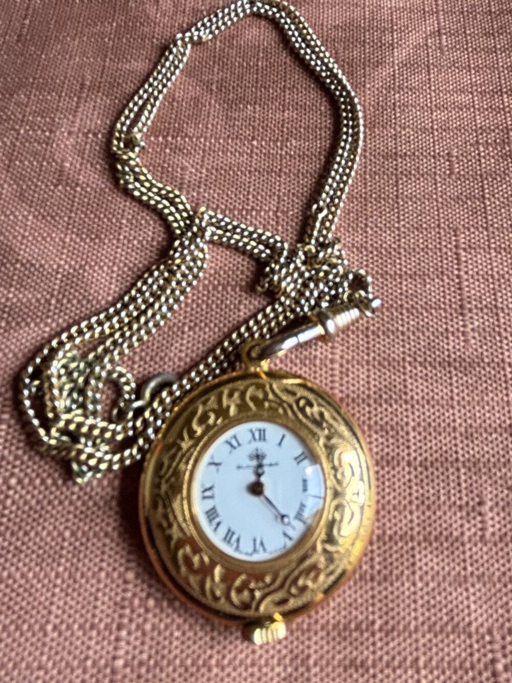 Vintage BUCHERER Swiss Open Face Pocket Watch Pendant Necklace Gold Tone - Picture 3 of 4